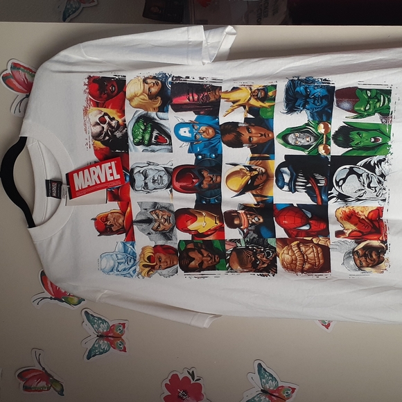 Mens Marvel tshirt size large - Picture 4 of 4